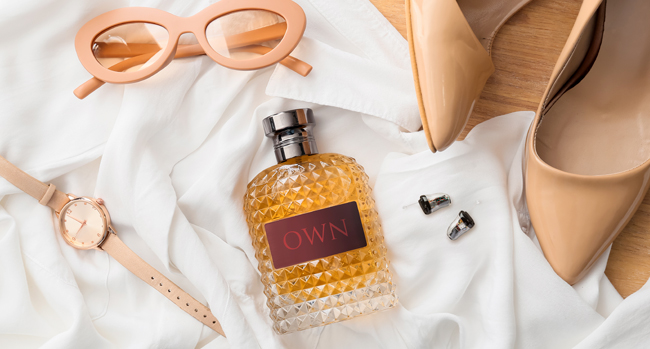 oticon_still_life_iic_woman_perfume_as_474104304