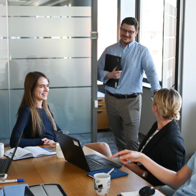 our_teams_finance_bs_2m