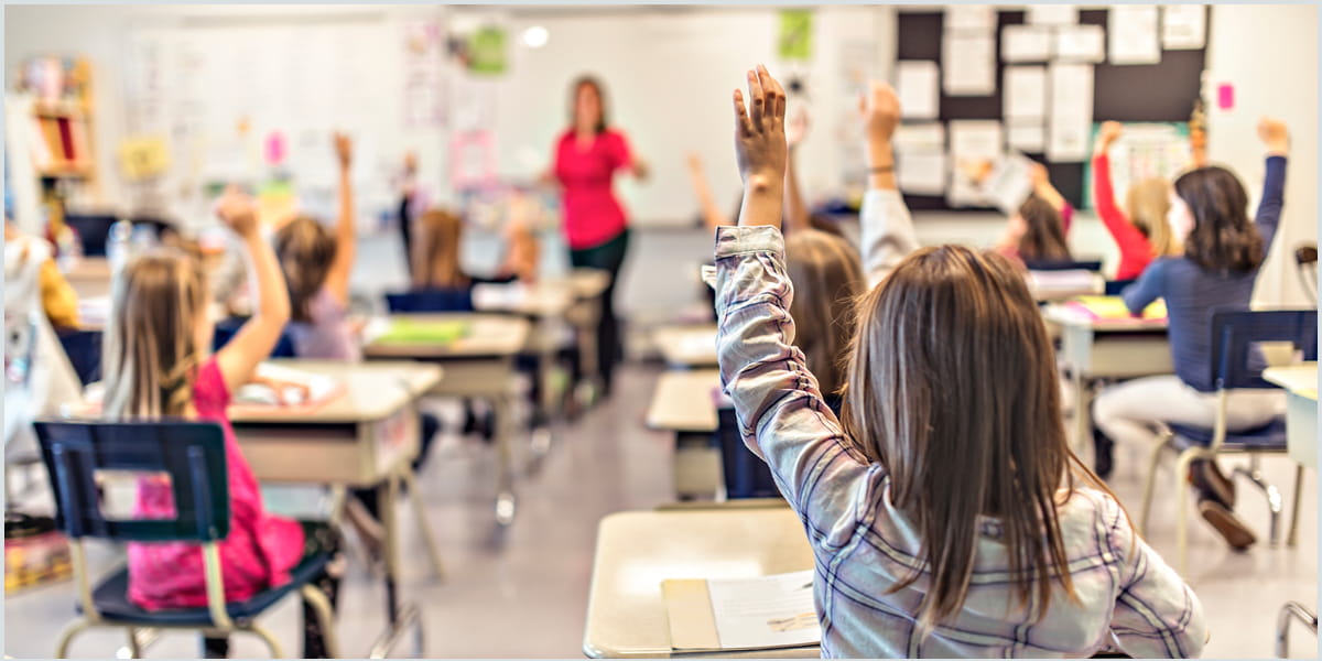 blog_thumb_1200x600px_childhood_screening_school-class