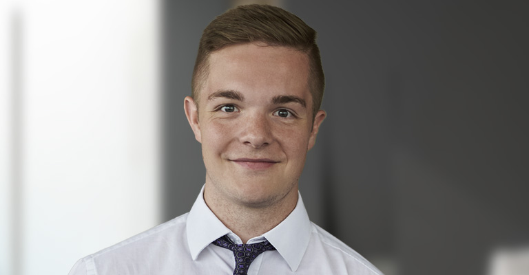 1920x600-meet-kevin