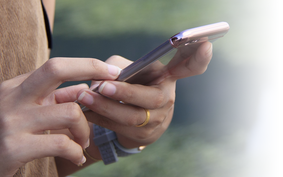 Wirelessly connect to your favorite devices 