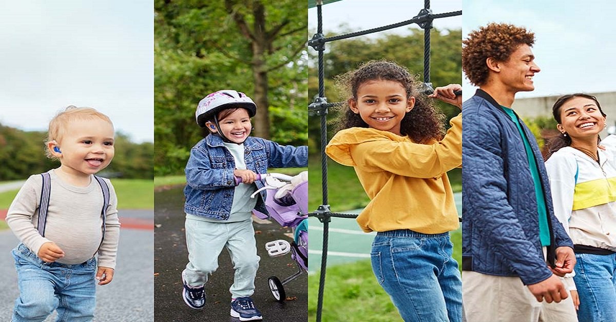 Trois enfants déguisés pour la promotion d'Oticon Play-PX