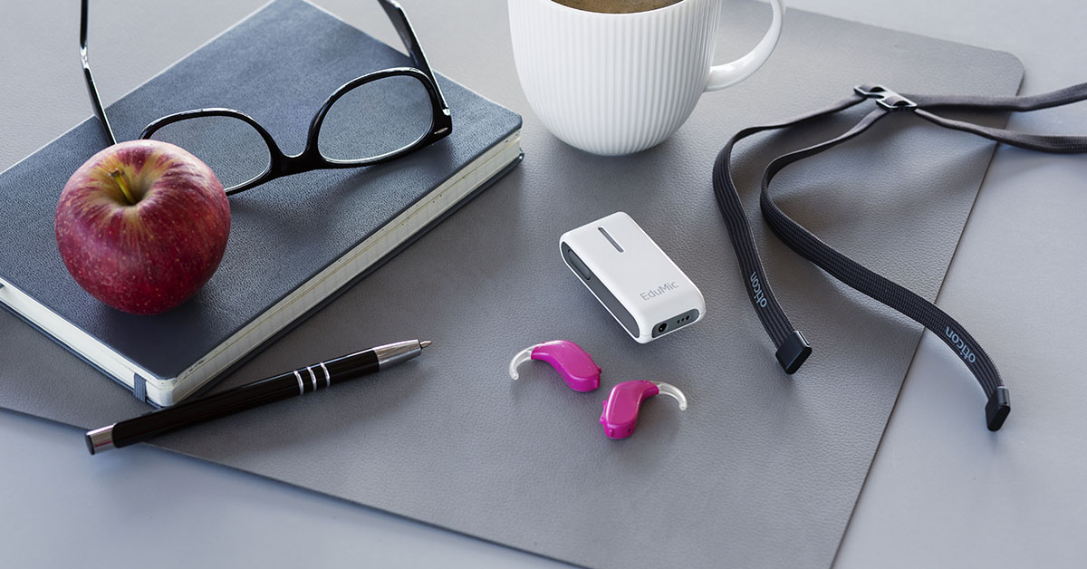 1200x628_oticon_edumic_still_life