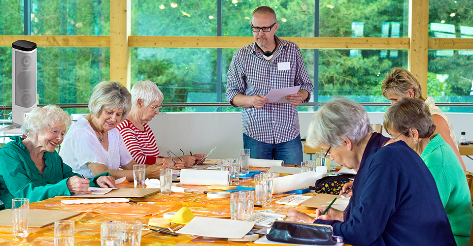 senior-class-with-juno-960-x-500