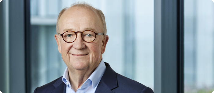 niels--text-image_2022-700x306