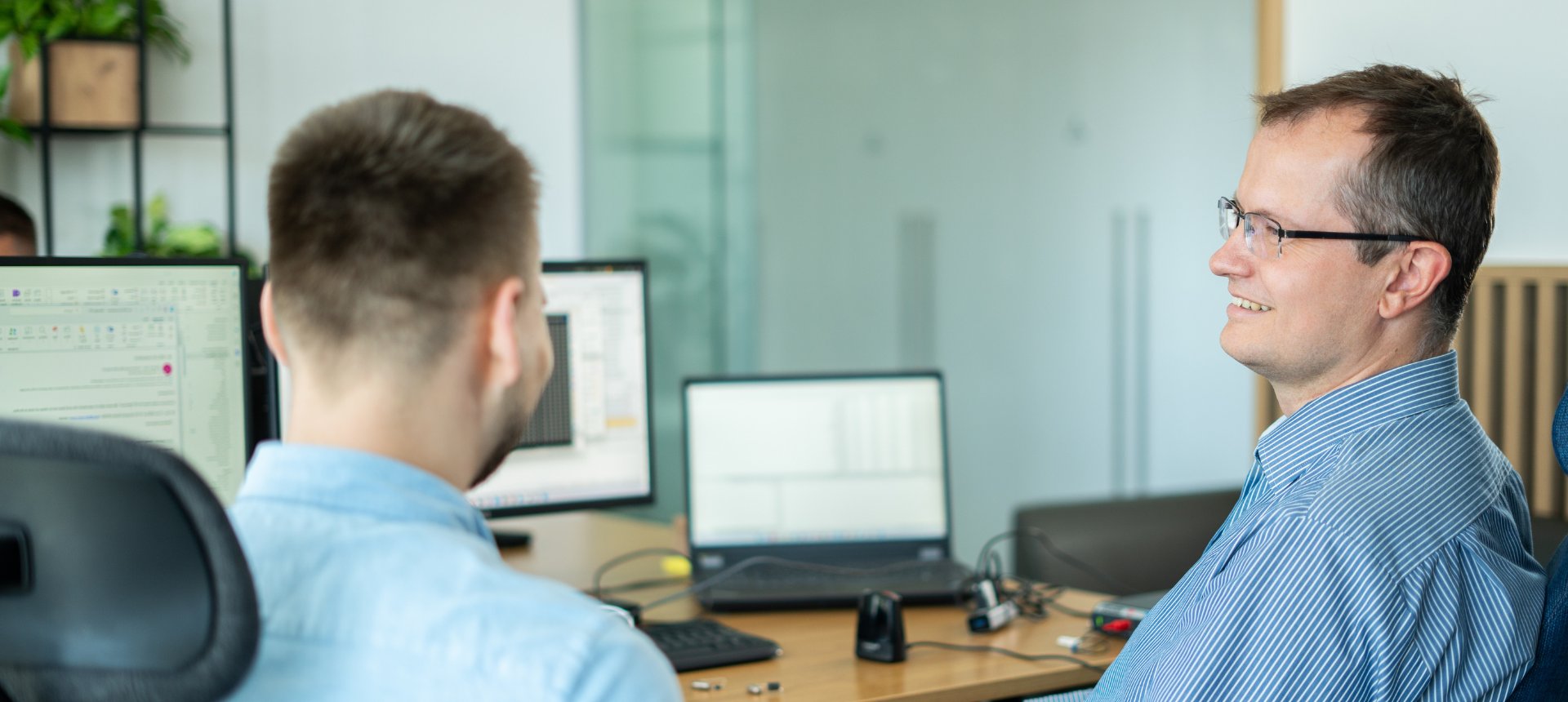 nasze_zespoly_it_rozwoj_oprogramowania1980x860